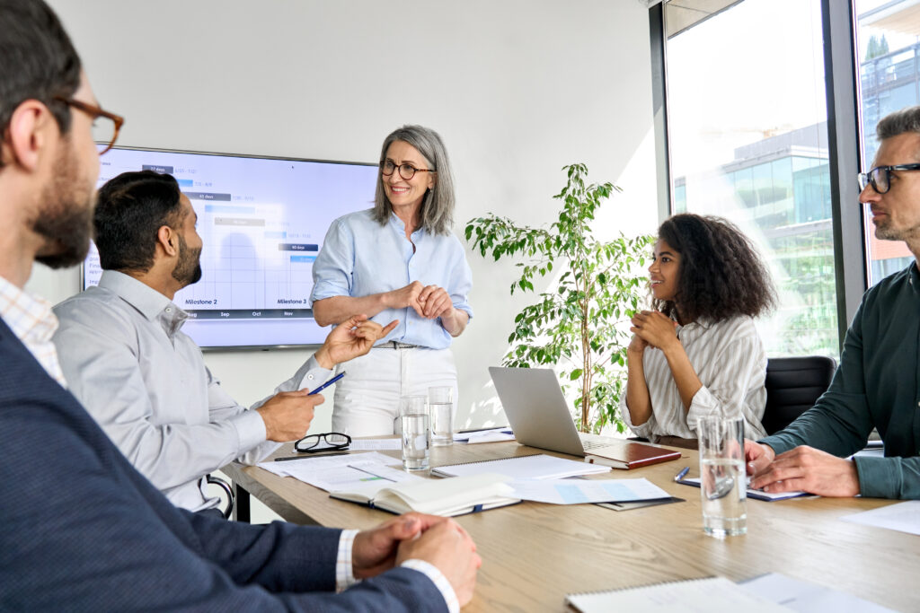 woman as a speaker in the leadership training